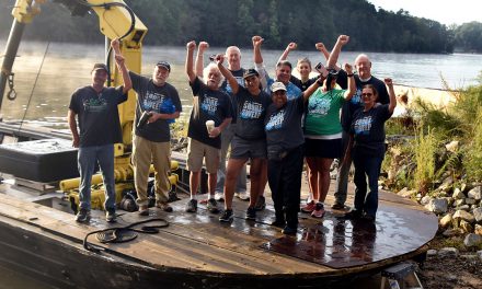 Organizations, individuals help keep lake clean